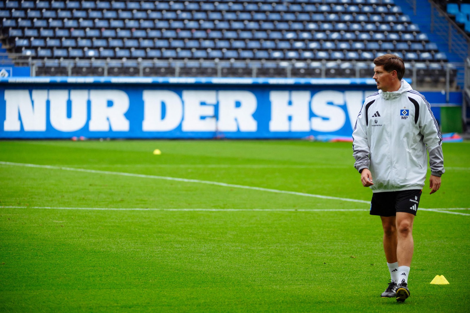 Hat weiter das Sagen beim HSV: Trainer Merlin Polzin. 