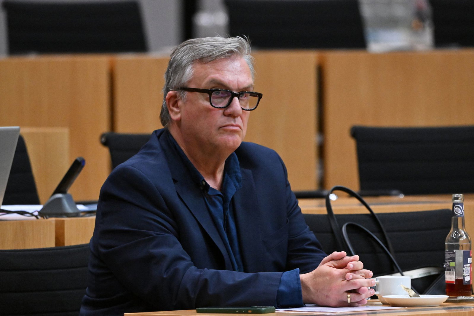 Hape Kerkeling ist Enkel eines NS-Opfers. Seine Meinung zu einem AfD-Verbotsverfahren äußerte er bei einer Anhörung im Thüringer Landtag.