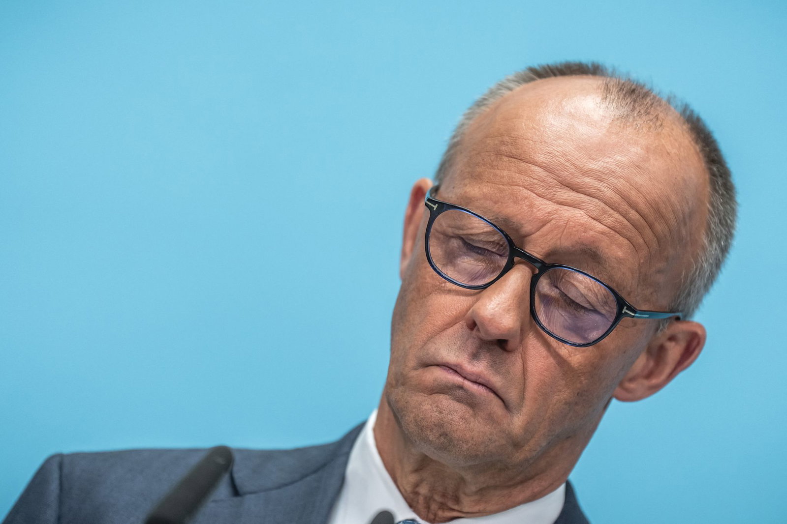 Merz gibt sich nach dem Wahldebakel erschüttert und selbstkritisch.