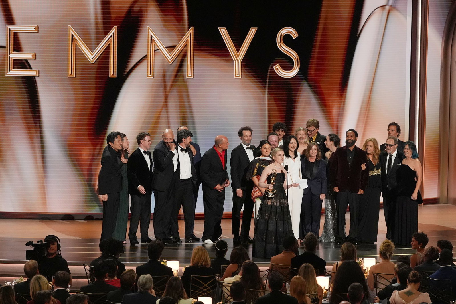 «Widow's Bay» wurde zum Überraschungssieger der diesjährigen Emmys. 
