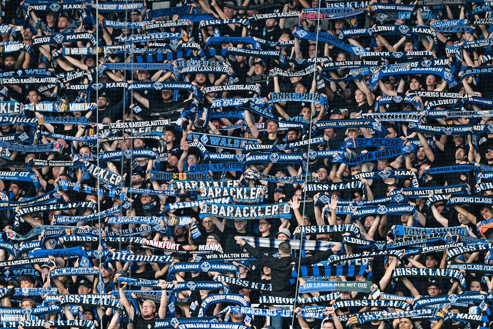 Waldhof Mannheim trat am zehnten Spieltag auswärts bei den Würzburger Kickers an. (Archivbild)