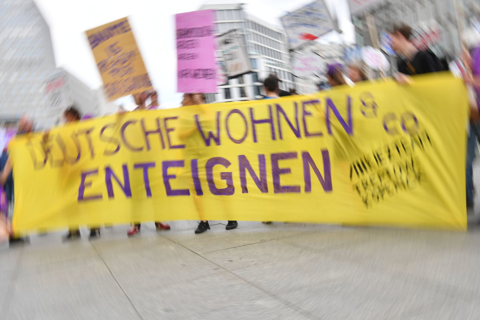 In einem Volksentscheid sprachen sich die Berliner für eine Vergesellschaftung aus. (Archivbild)