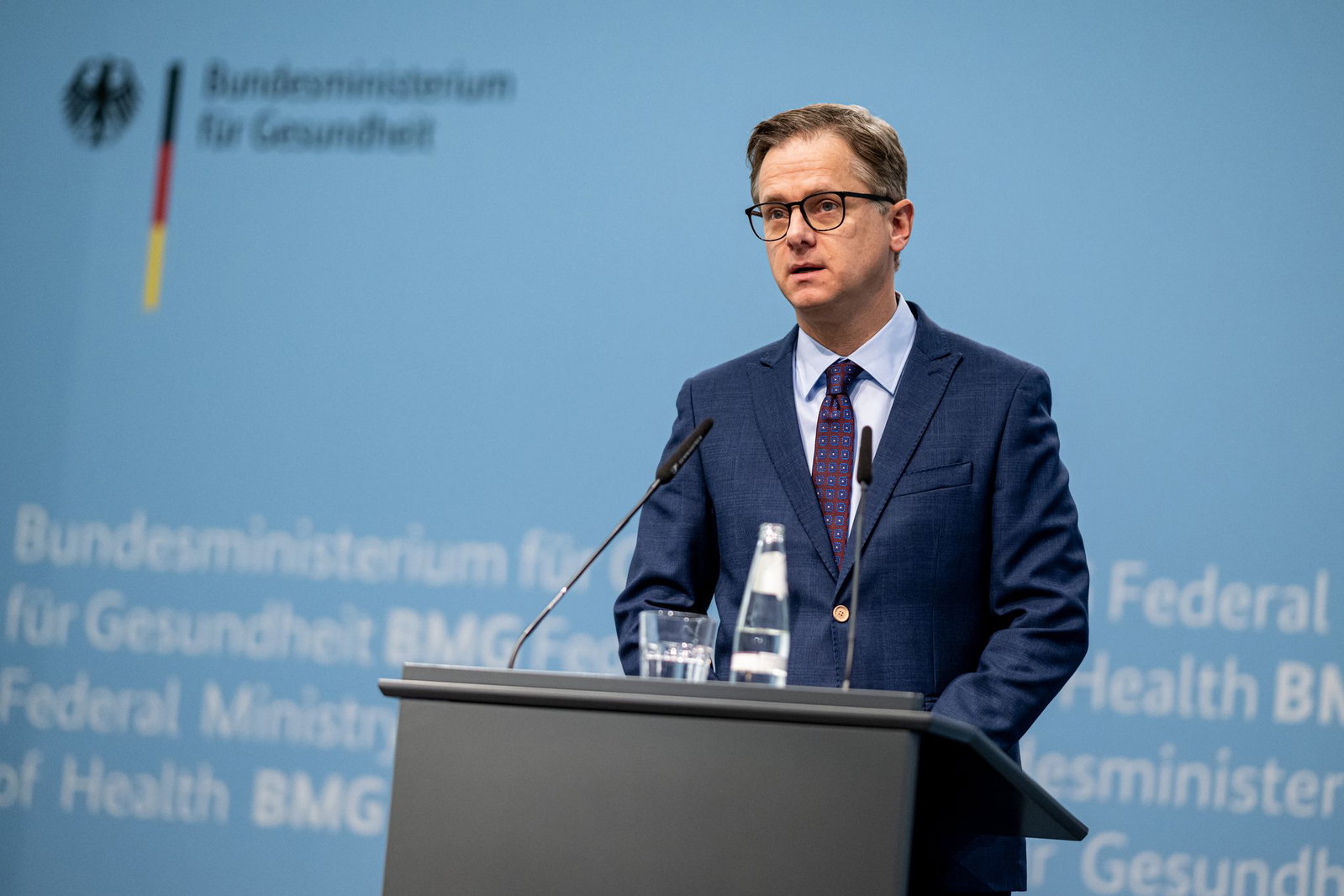 Gesundheitsminister Linnemann möchte Pflegeleistungen künftig mehr steuern.