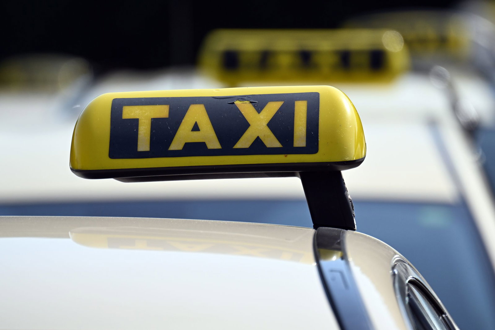 Der 30 Jahre alte Taxifahrer wurde in Reutlingen festgenommen. (Symbolbild)