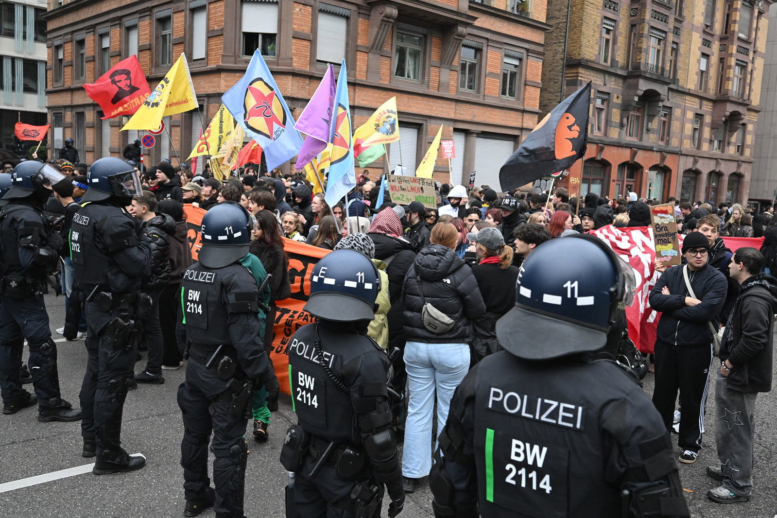 Die Polizei ist im Einsatz. 