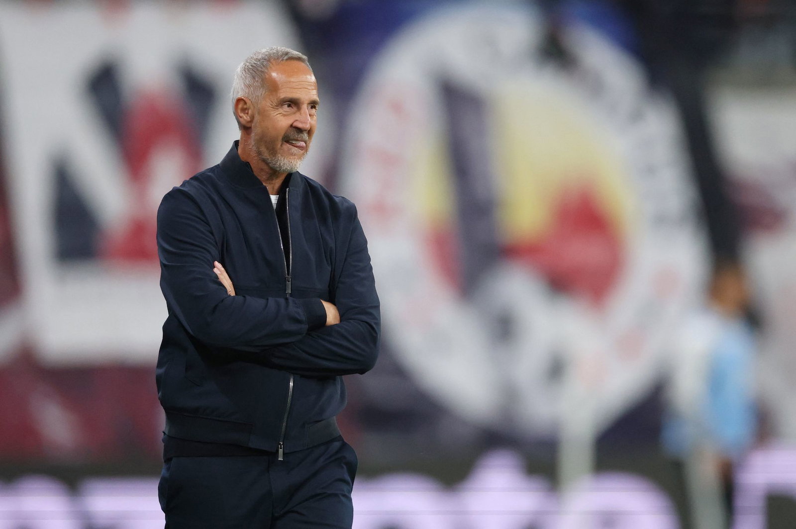 Eintracht-Trainer Adi Hütter muss die Gegentor-Flut in den Griff bekommen.
