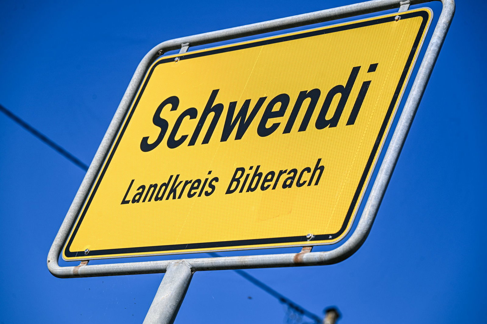 2025 wurde das Haus des Angeklagten durchsucht. 