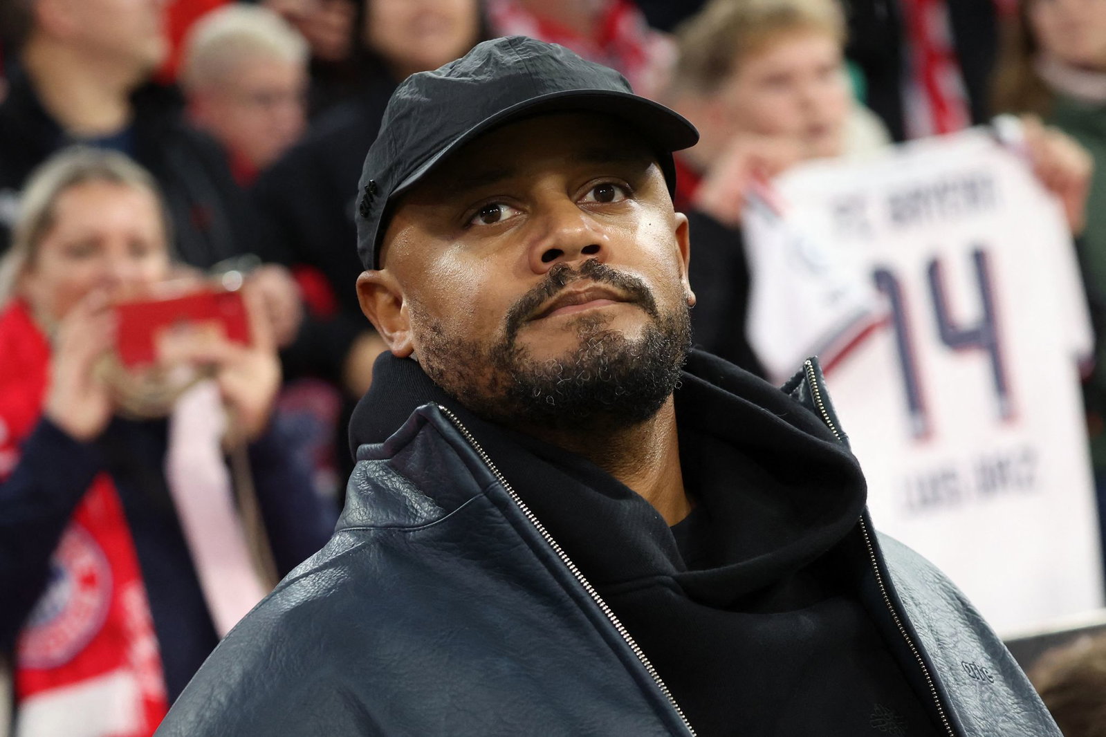 Vincent Kompany hat das Krankenhaus verlassen können. Wann er ins Stadion zurückkehren kann, ist offen. (Archivbild)    