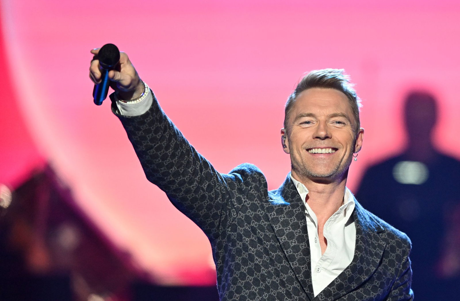 Ronan Keating hatte sich für «Masked Singer» als singendes Mikrofon verkleidet. (Archivbild)