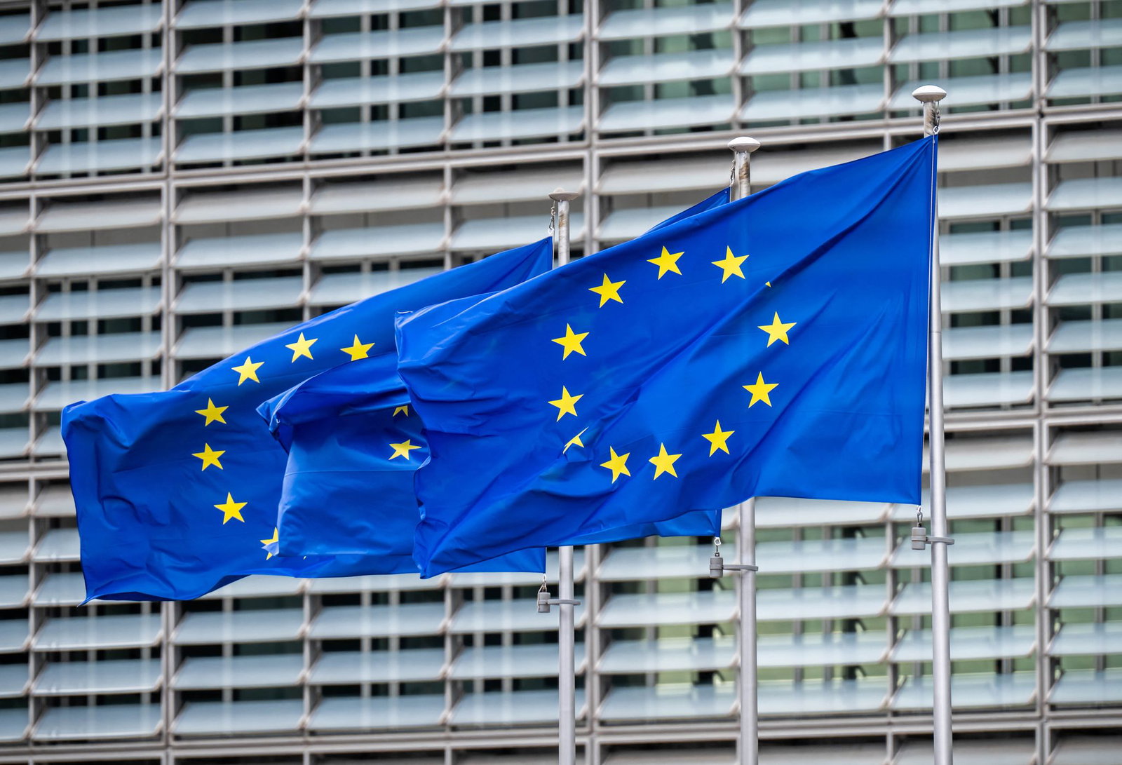 «Äußerst besorgniserregend»: So werden in der EU-Kommission die Berichte über Einschränkungen des Satelliteninternets für die Ukraine bezeichnet. (Archivbild)
