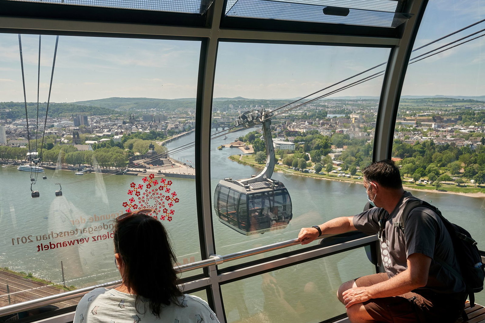 Die Seilbahn in Koblenz verbindet das Konrad-Adenauer-Ufer mit der Festung Ehrenbreitstein. (Archivbild)