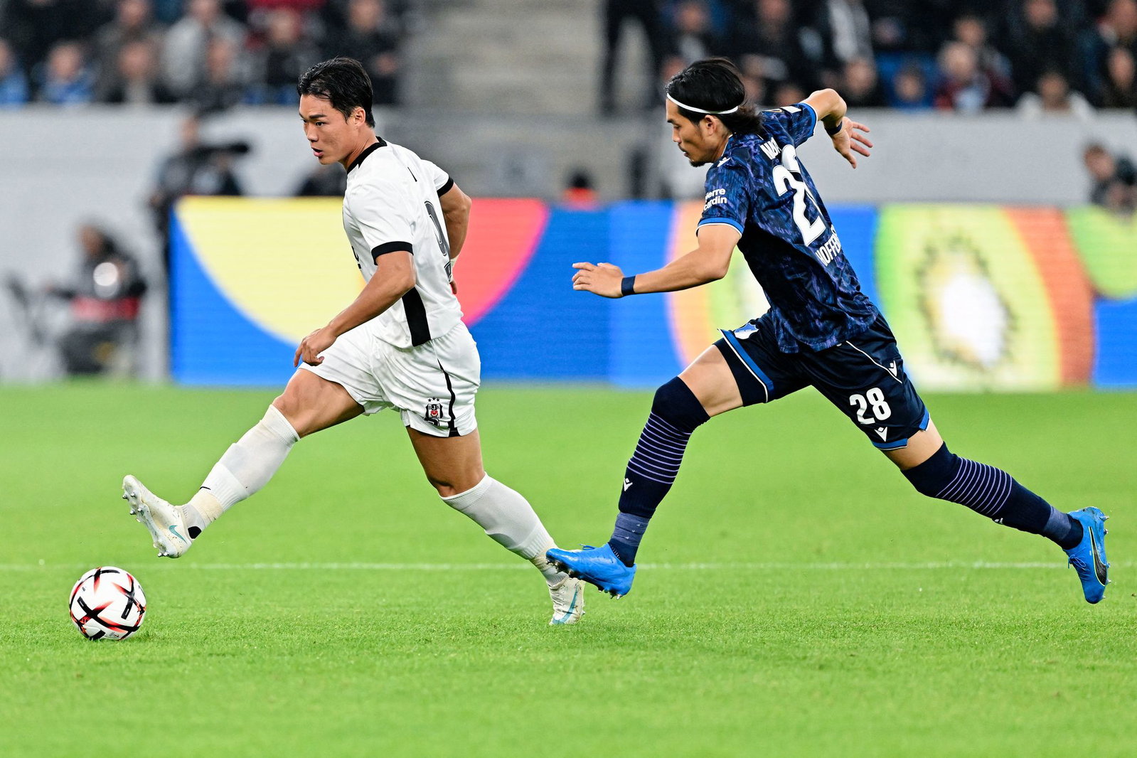 Koki Machida (r.): Hoffenheims Abwehr ware gefordert. 