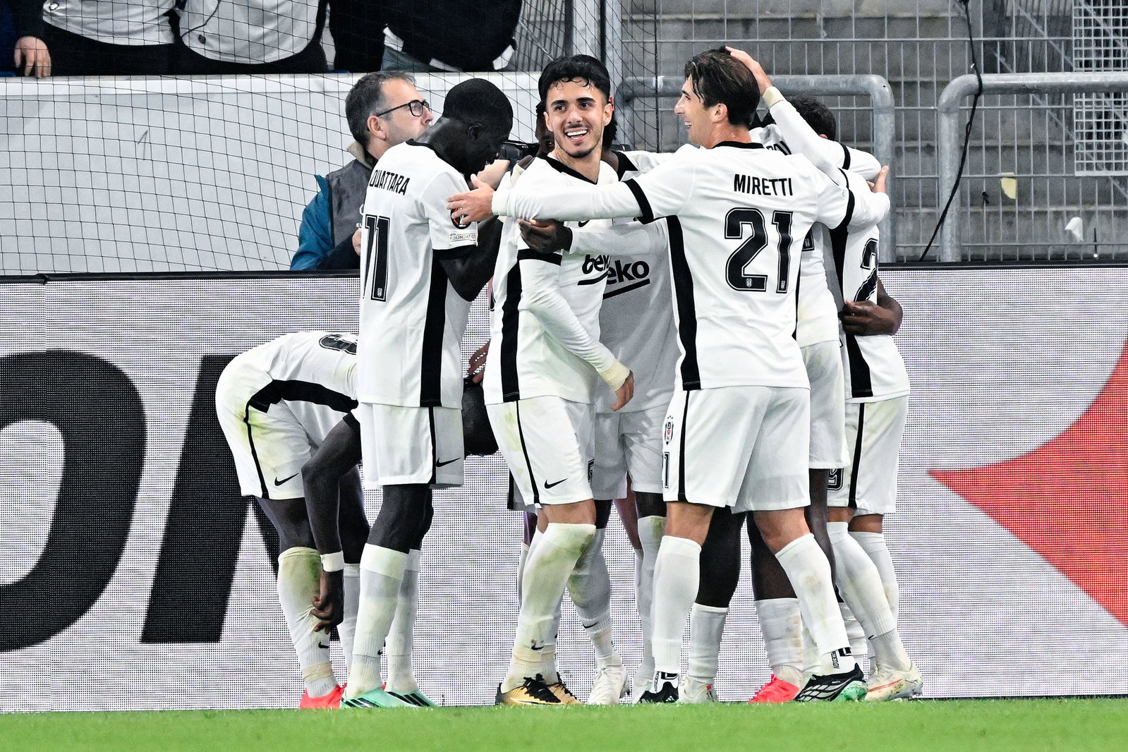 Viel Grund zum Jubeln: Besiktas bei der TSG Hoffenheim.