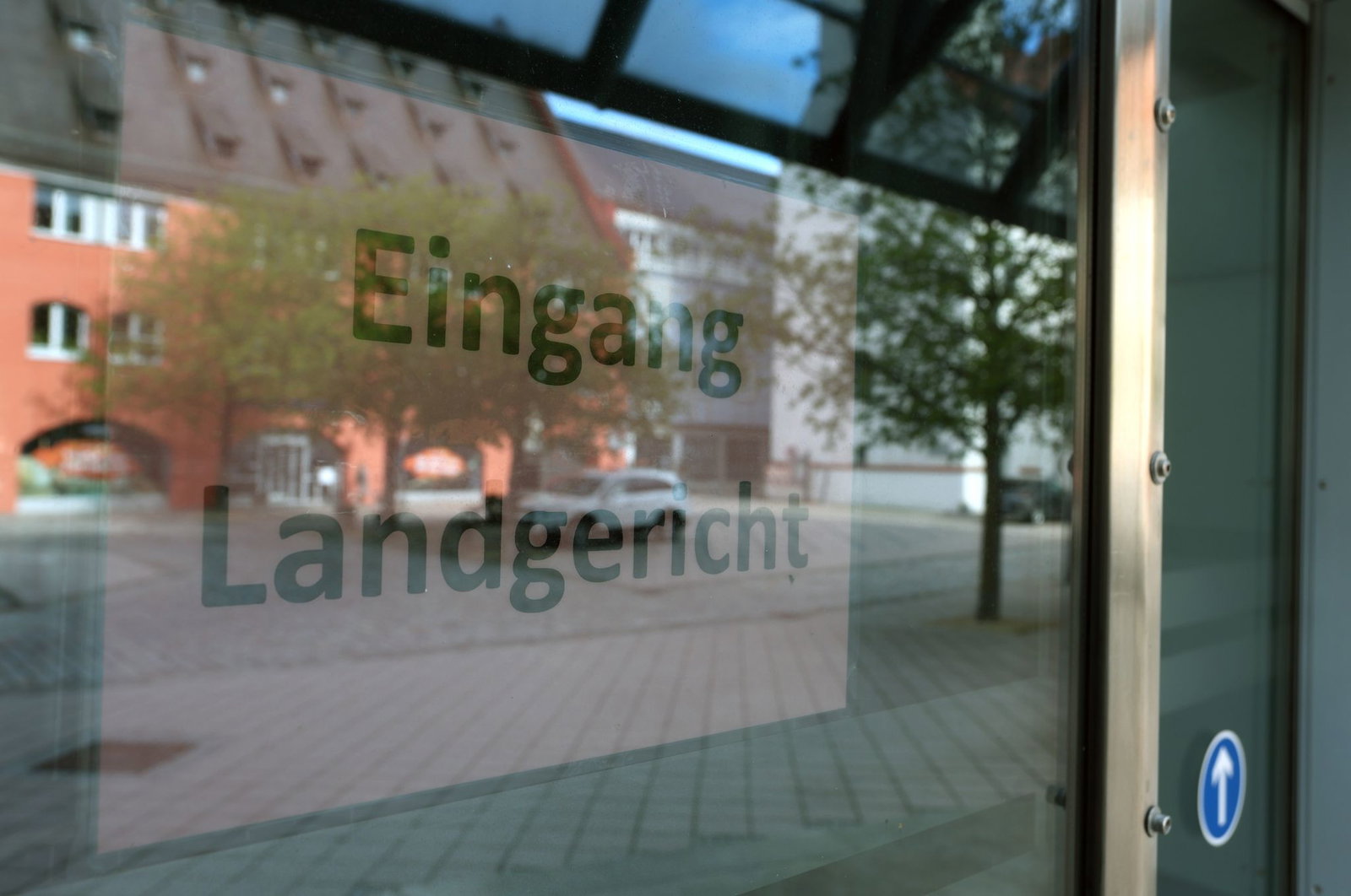 Das Landgericht in Memmingen verhandelt in den kommenden Wochen wegen eines Doppelmordes. (Symbolbild)