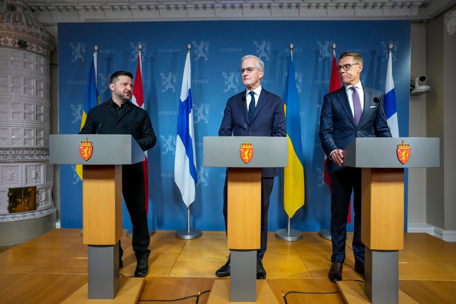 Finnland und Norwegen engagieren sich als Nachbarn Russland für eine Beendigung des Moskauer Angriffskrieges gegen die Ukraine. (Archivbild)