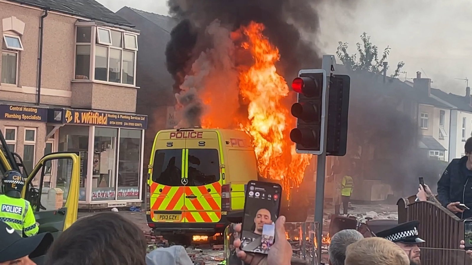 Im Sommer 2024 war es im englischen Southport zu rassistisch motivierten Ausschreitungen gekommen. (Archivbild)