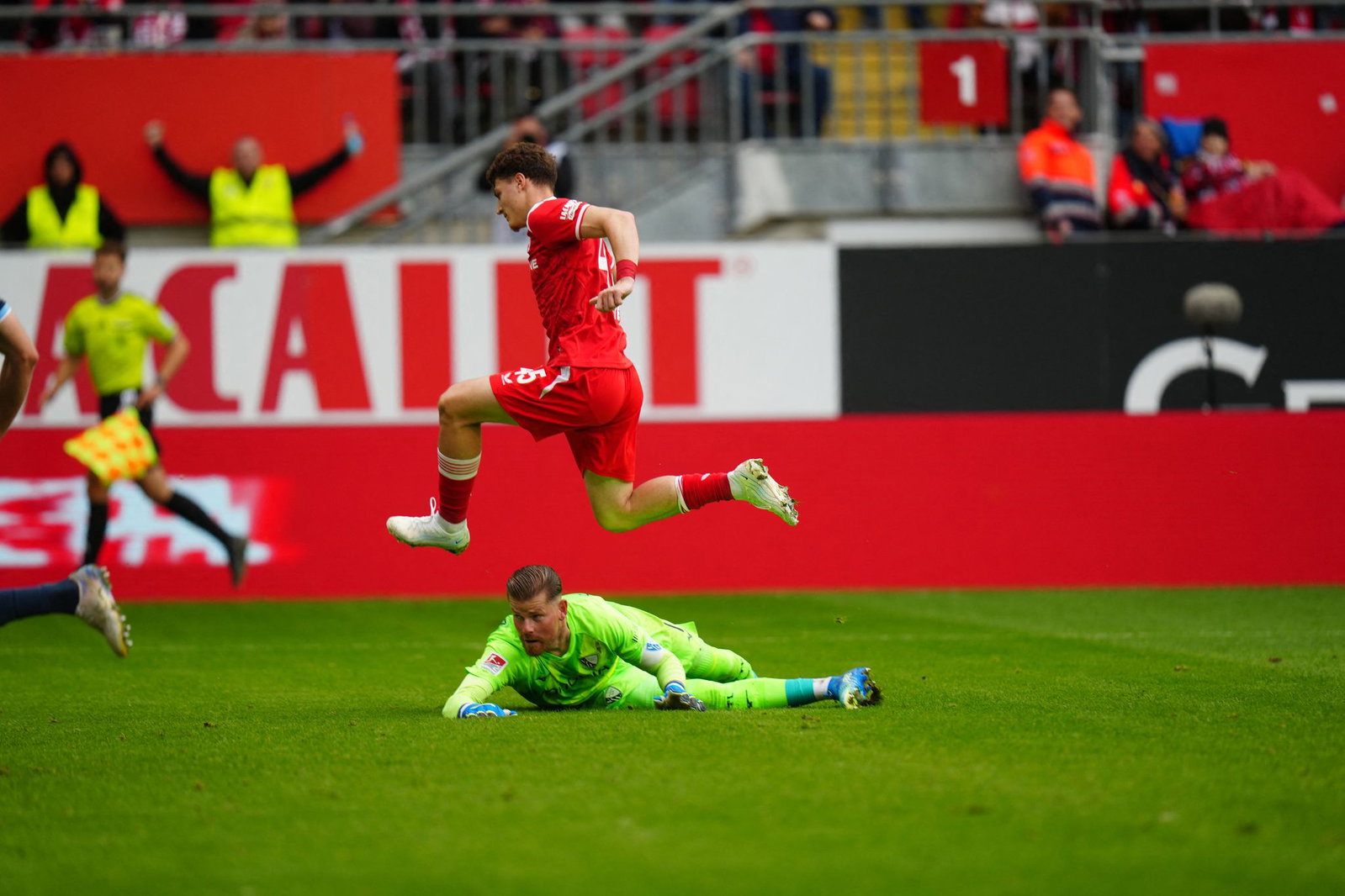 Milos Lukovic traf bei seinem FCK-Debüt.