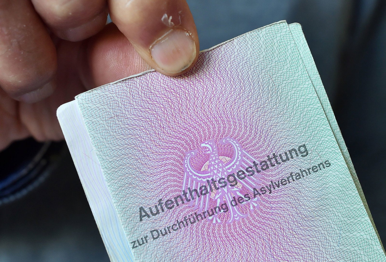 In der Ausländerbehörde in Heilbronn kommt seit Anfang Oktober auch eine KI-Software zum Einsatz. (Symbolbild)