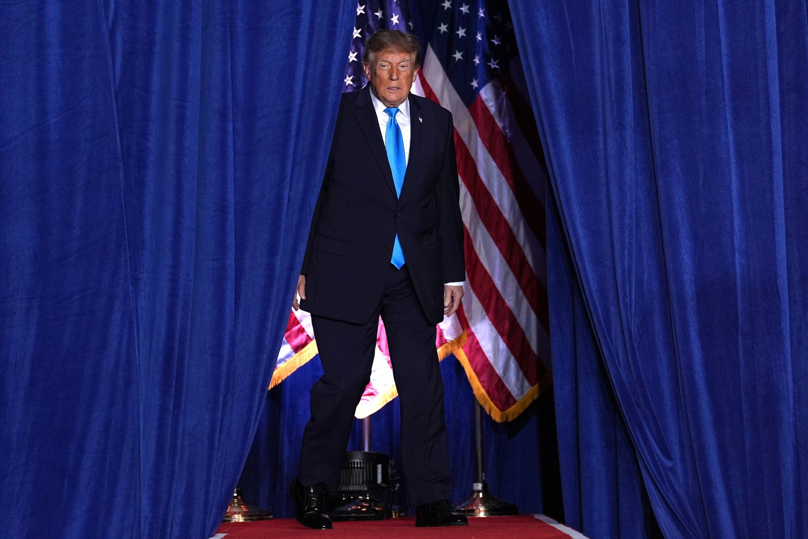 Die Klage richtet sich gegen Trump und seine Regierung - der Vorwurf: Finanzierung von Wahlwerbung mit Steuergeldern. (Archivbild)