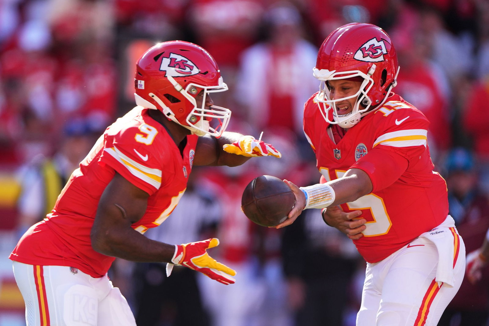 Walker (links) erzielte den ersten Touchdown für die Chiefs.