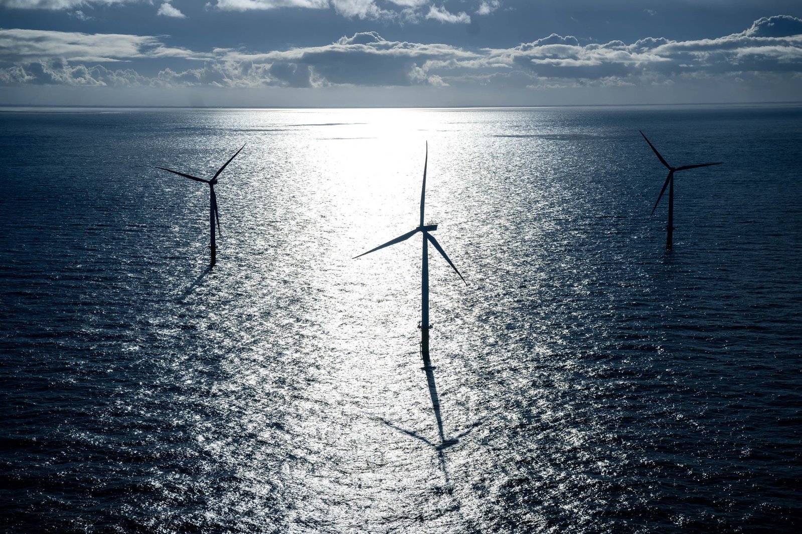 Der Ausbau von Windparks auf See stockt.
