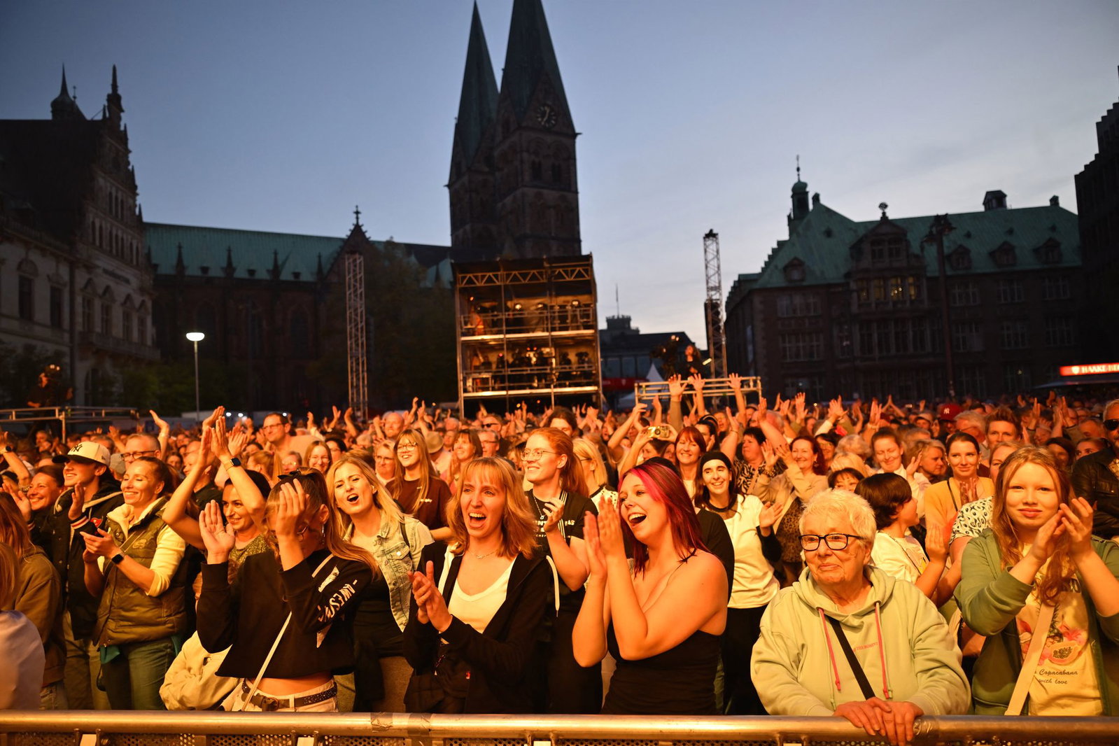 Die Stimmung in Bremen war ausgelassen und friedlich. 