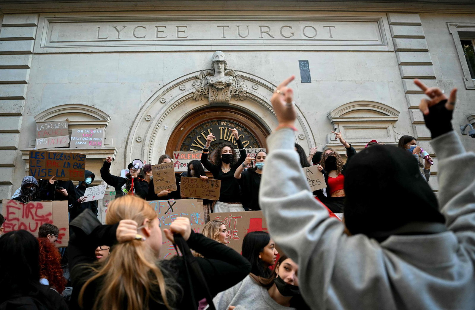 Die Proteste an Frankreichs Schulen dauern an.