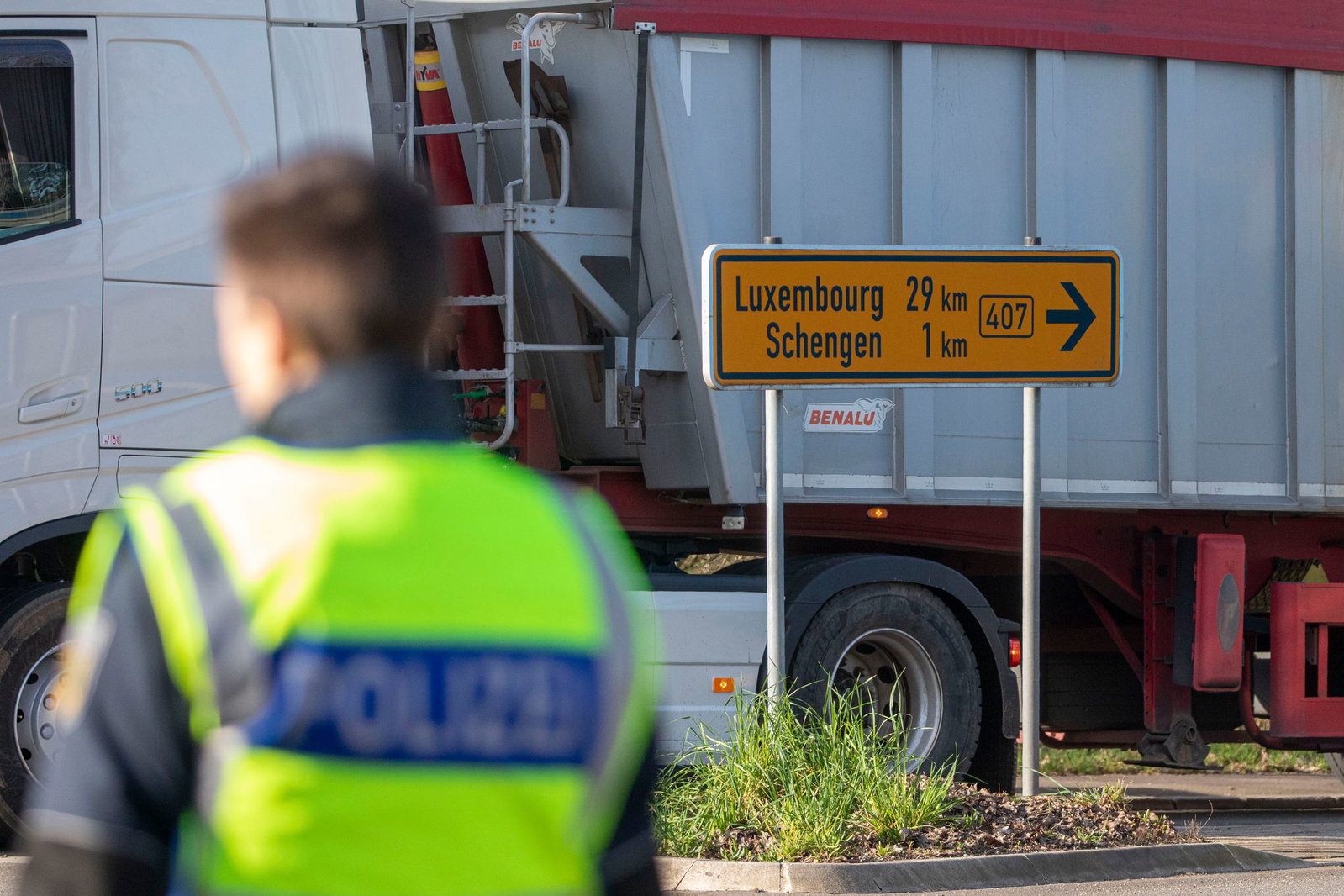 Die grenzüberschreitende Zusammenarbeit mit Frankreich und Luxemburg wird immer wichtiger, meint die Kreisgruppe Bundespolizei der Gewerkschaft der Polizei. (Symbolbild) 