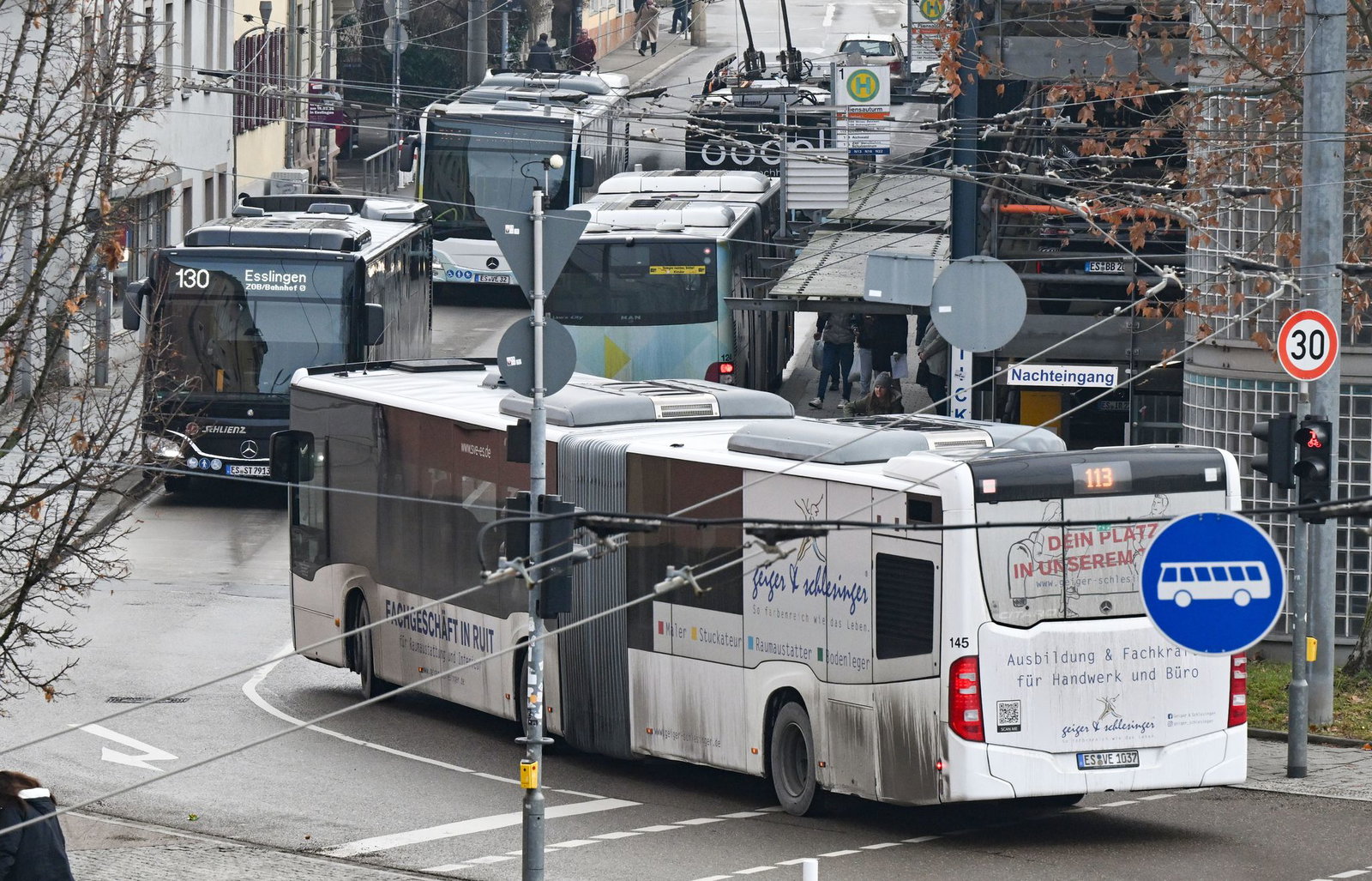 O-Busse in Esslingen am Neckar in Baden-Württemberg. (Archivbild)