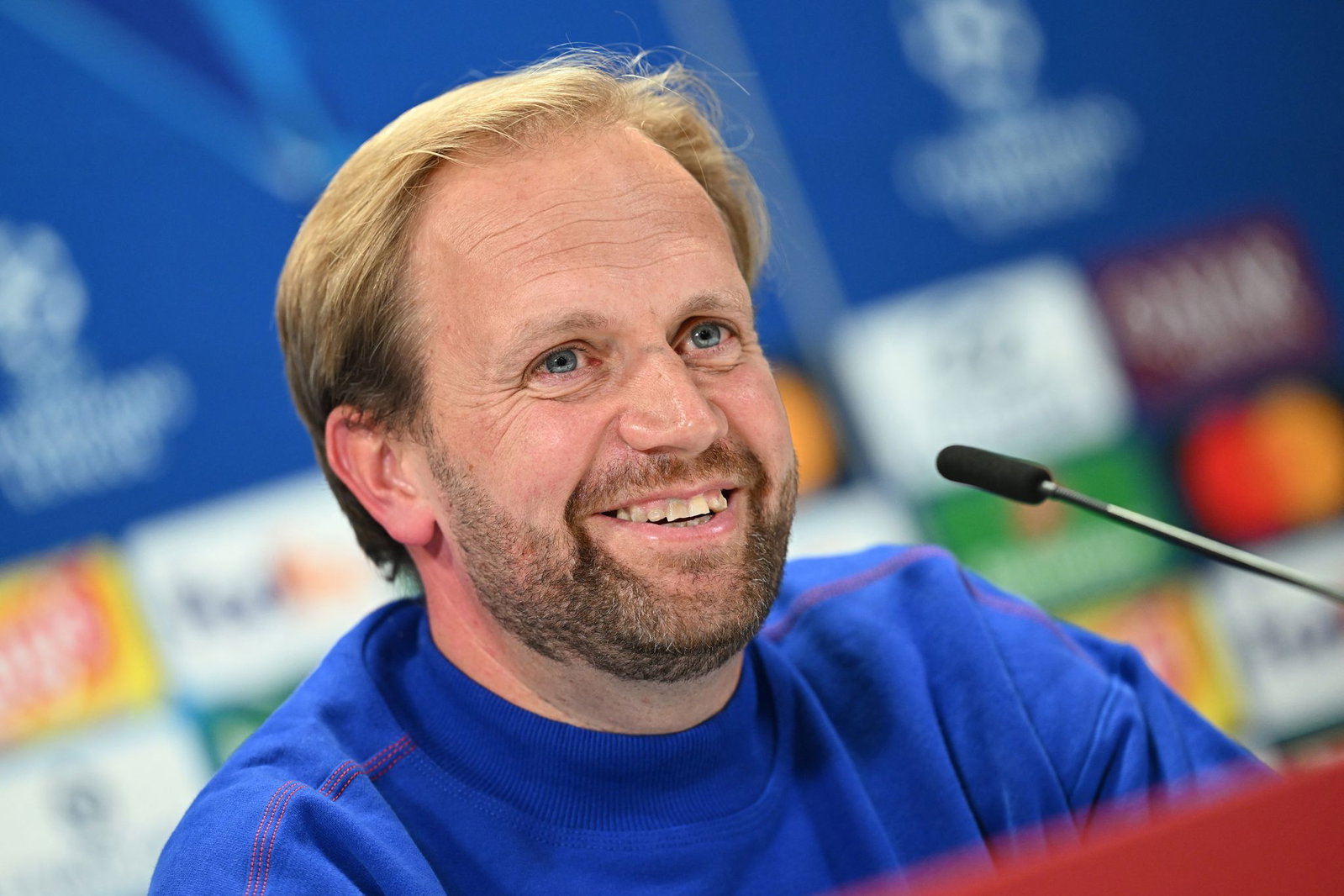 «Es ändert sich nicht viel für mich.» Co-Trainer Aaron Danks muss seinen erkrankten Chef vertreten. 