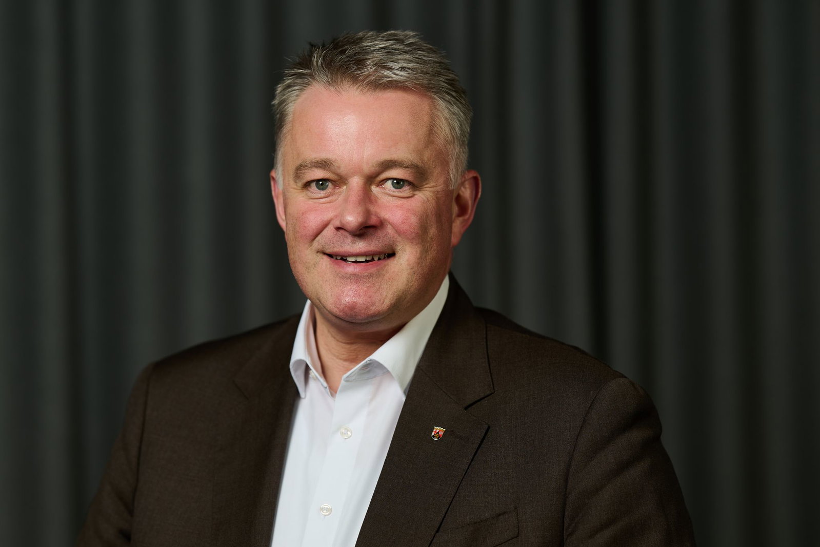 Der rheinland-pfälzische Ministerpräsident Gordon Schnieder betont die enge deutsch-französische Zusammenarbeit. (Archivbild)