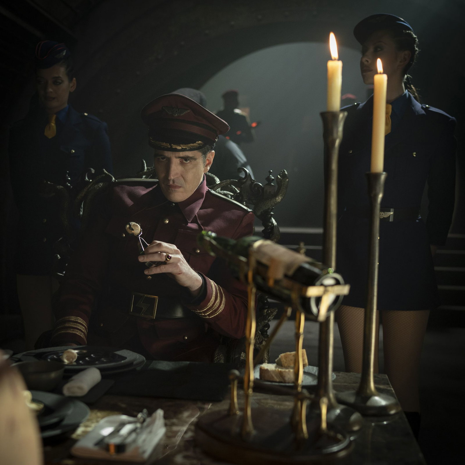 David Dastmalchian gibt den skrupellosen, machtbesessenen M. Bison.
