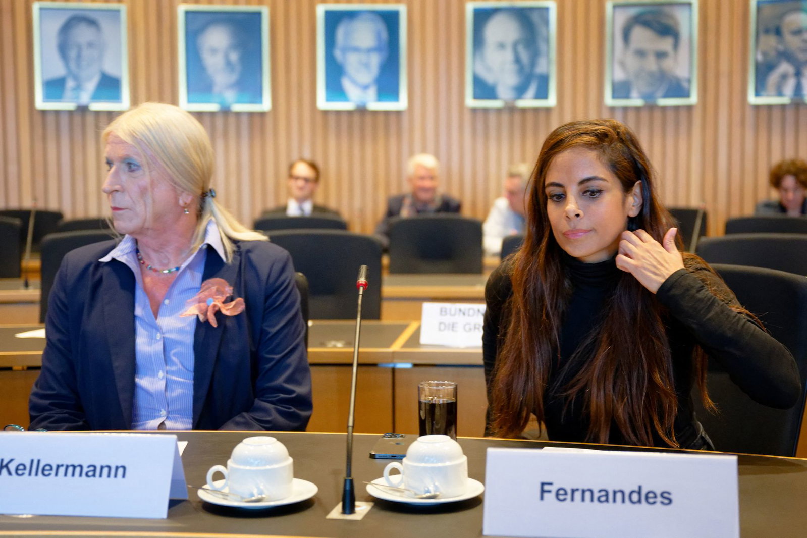 Im Landtag von NRW war die Schauspielerin Collien Fernandes kürzlich als Sachverständige zu digitaler Gewalt und Deepfakes geladen. (Archivfoto)