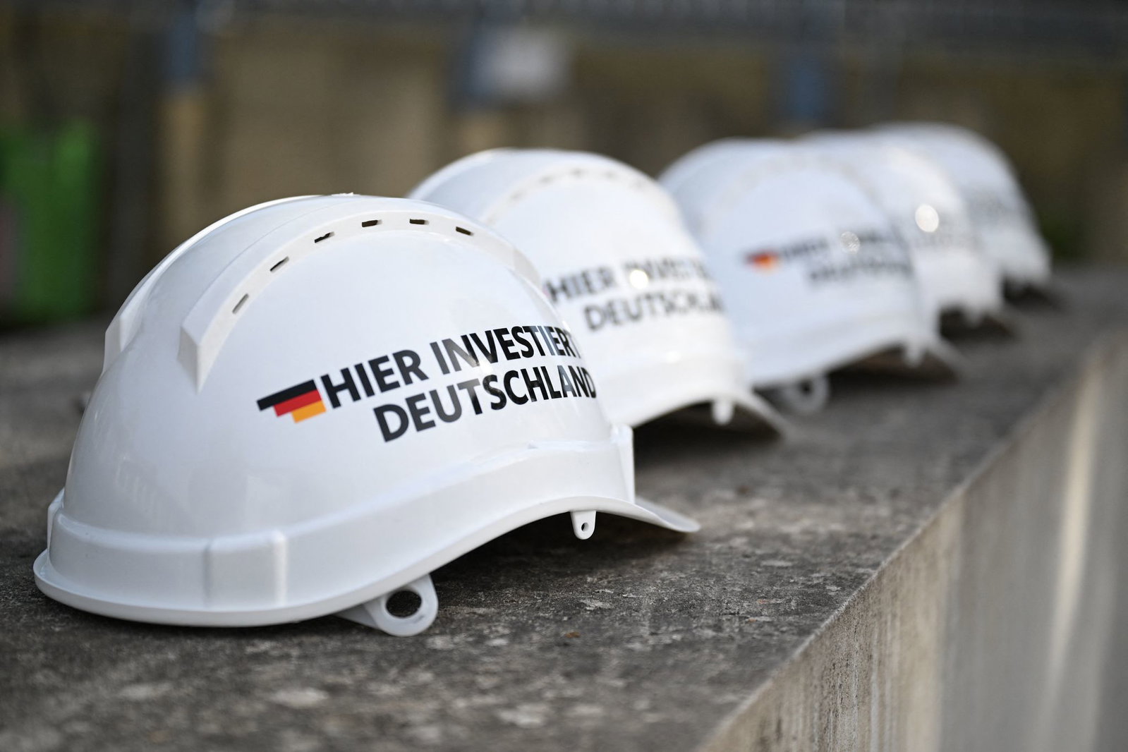 Das Finanzministerium macht Werbung fürs Sondervermögen. (Archivbild)