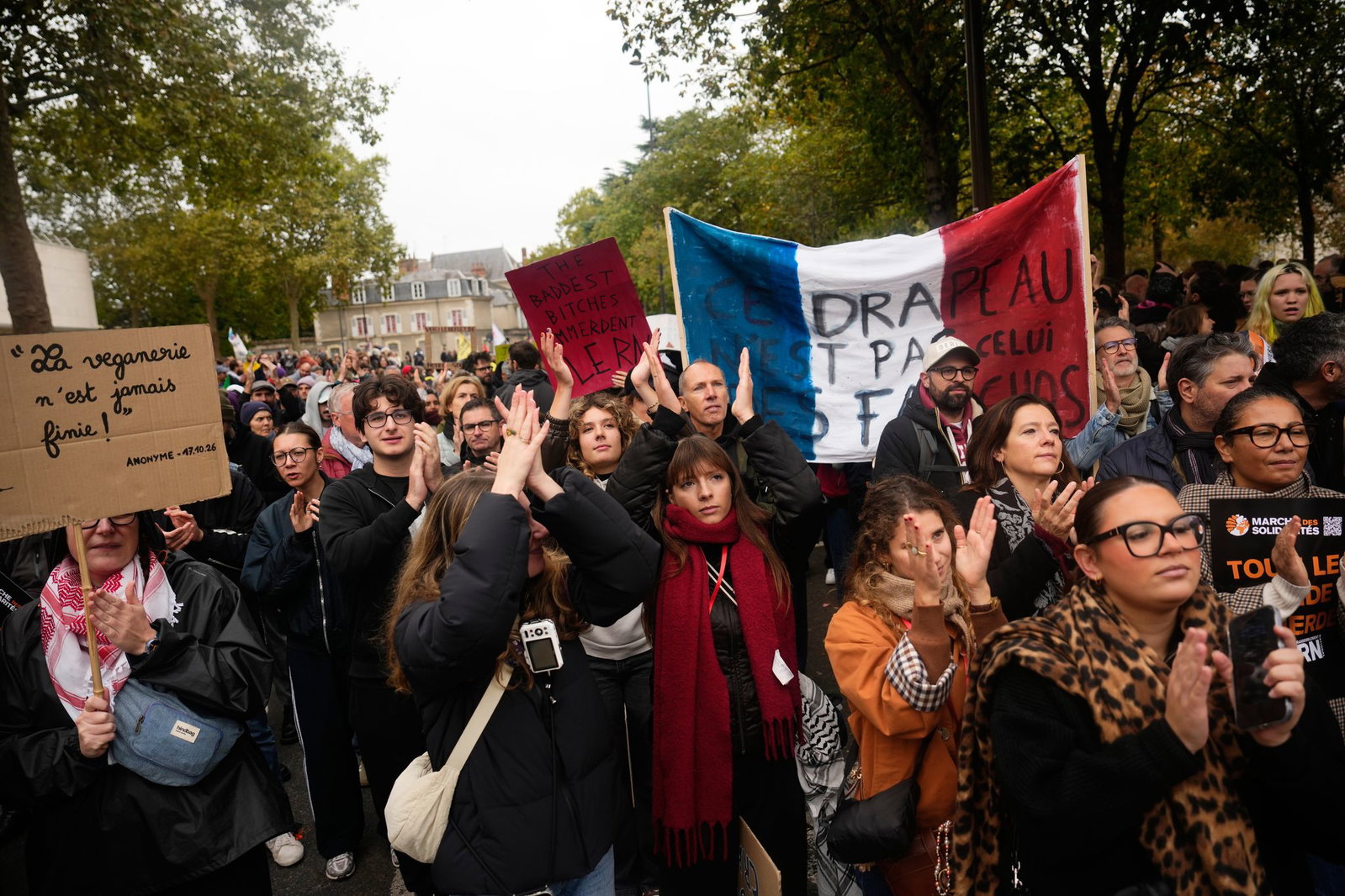 Laut Präfektur waren rund 13.000 Demonstrierende auf den Straßen von Orléans.