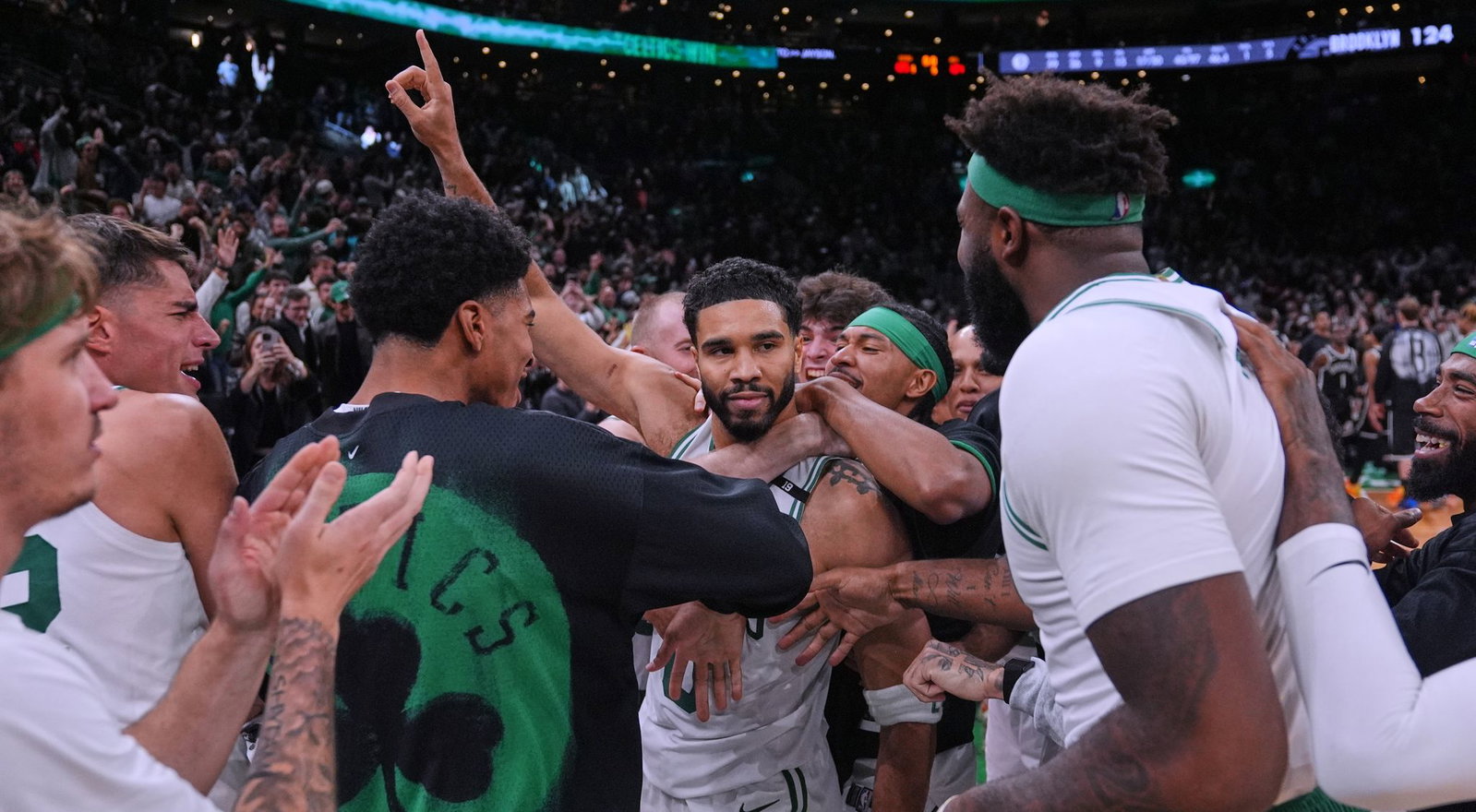 Jayson Tatum warf Boston gegen Brooklyn in letzter Sekunde zum Sieg.