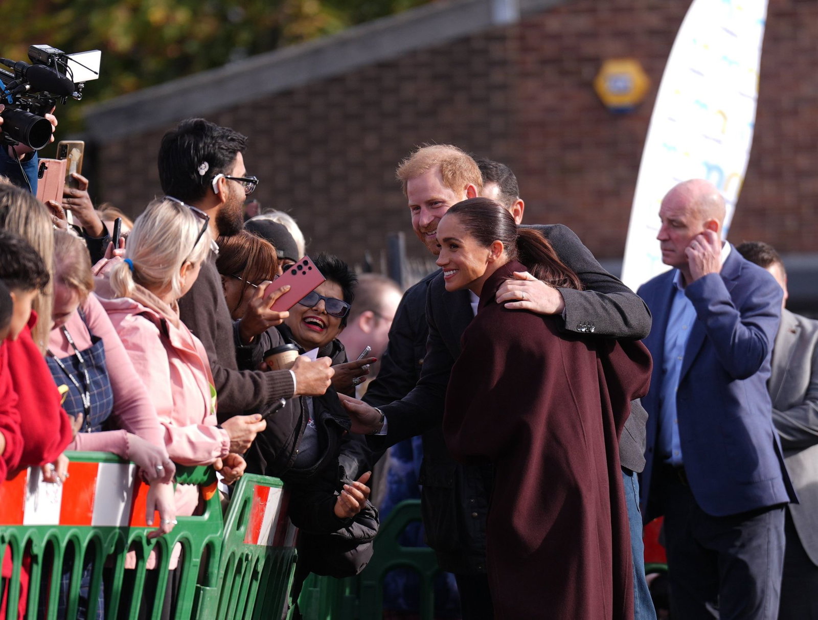 Harry und Meghan sind zurück in der britischen Öffentlichkeit.