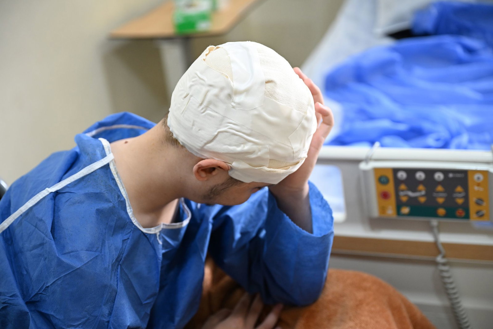 Manchmal ist der 21-Jährige in sich versunken.