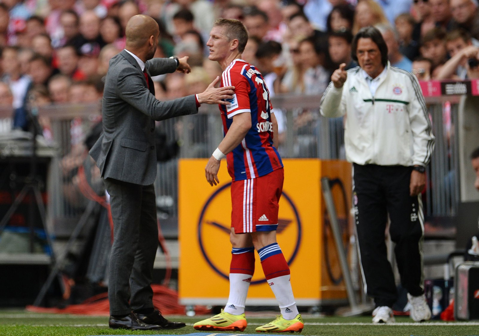 Hans-Wilhelm Müller-Wohlfahrt (r) hat Pep Guardiola bis heute nicht verziehen. (Archivbild)