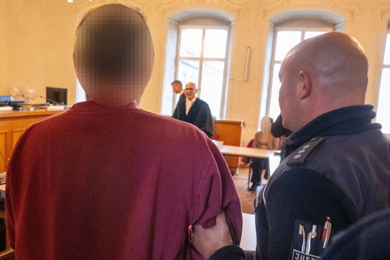 Zu Prozessbeginn wurde nur die Anklage verlesen. 
