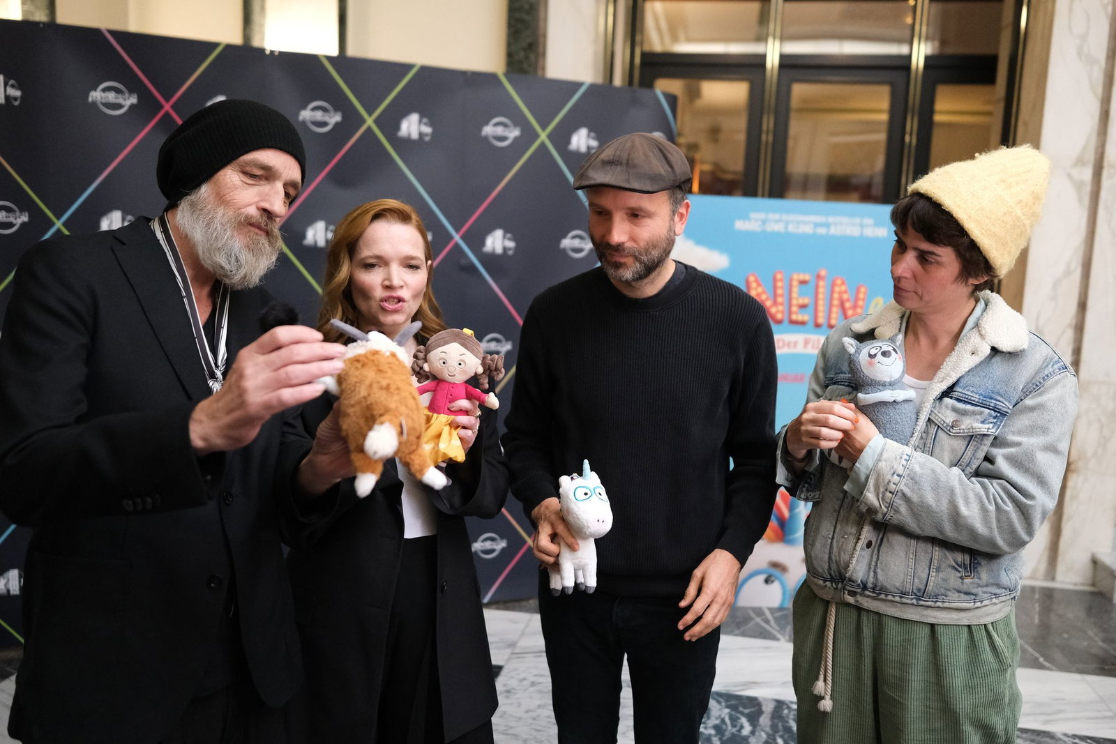 Der Cast des Films «Das NEINhorn» war bei der Premiere dabei.