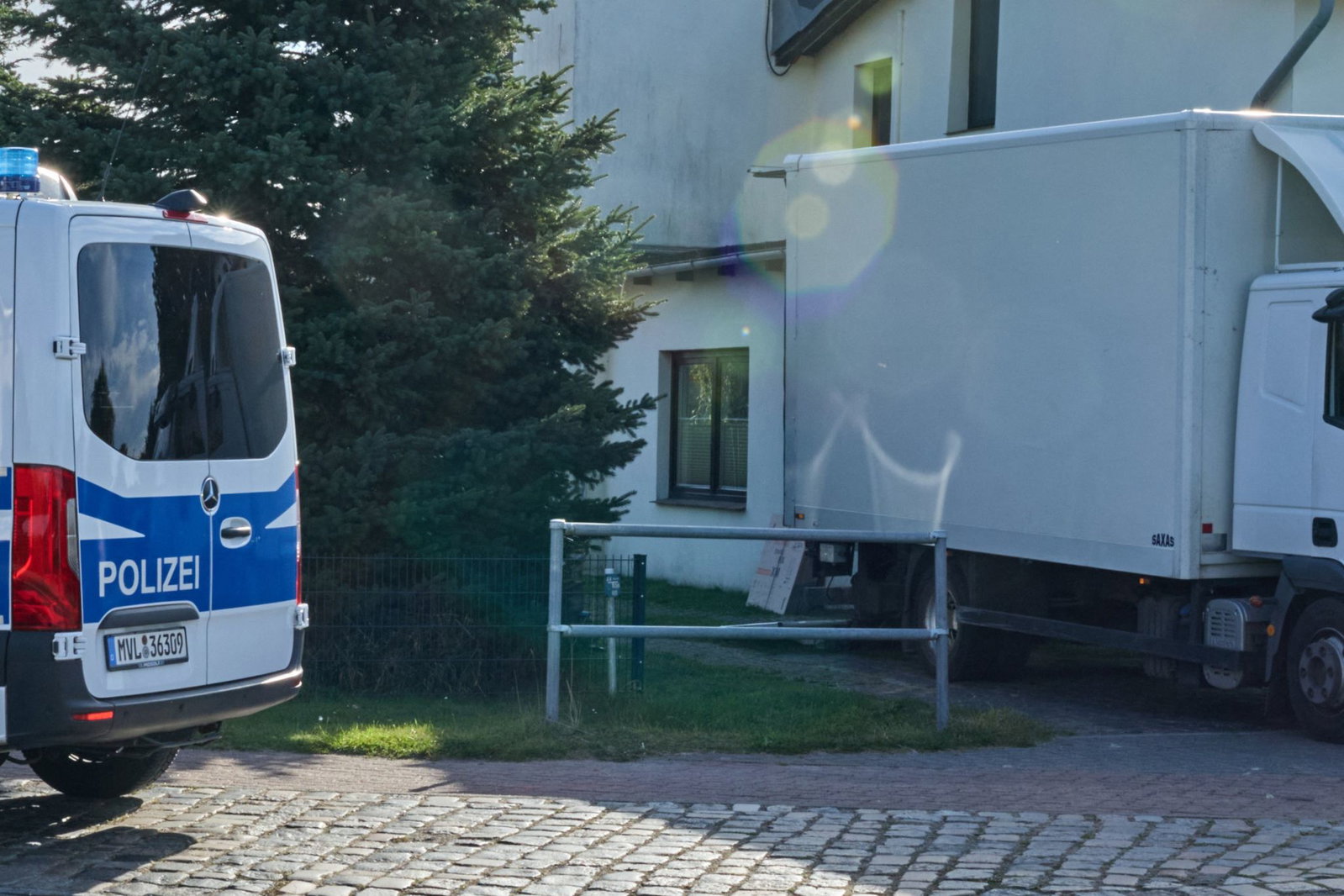 Durchsuchungen gab es nicht nur in Mecklenburg-Vorpommern. Auch andere Bundesländer sowie das europäische Ausland waren betroffen.