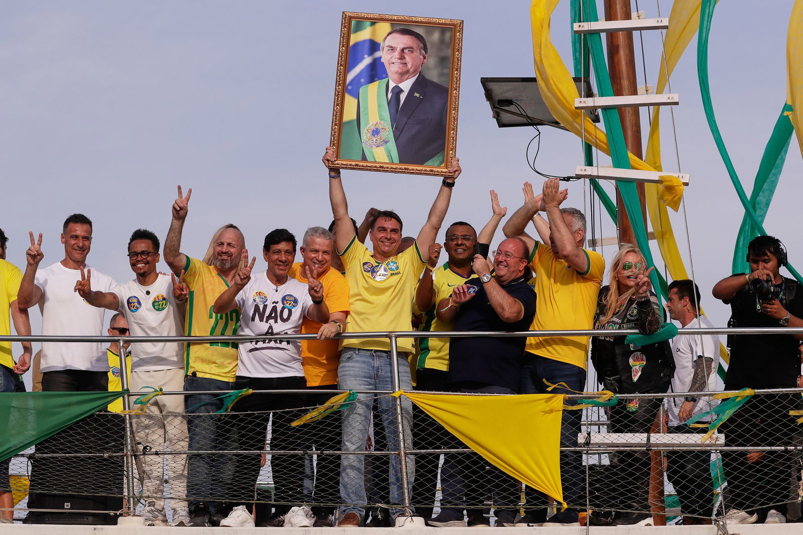 Flávio Bolsonaro kündigte im Wahlkampf eine Amnestie für seinen verurteilten Vater Jair an.