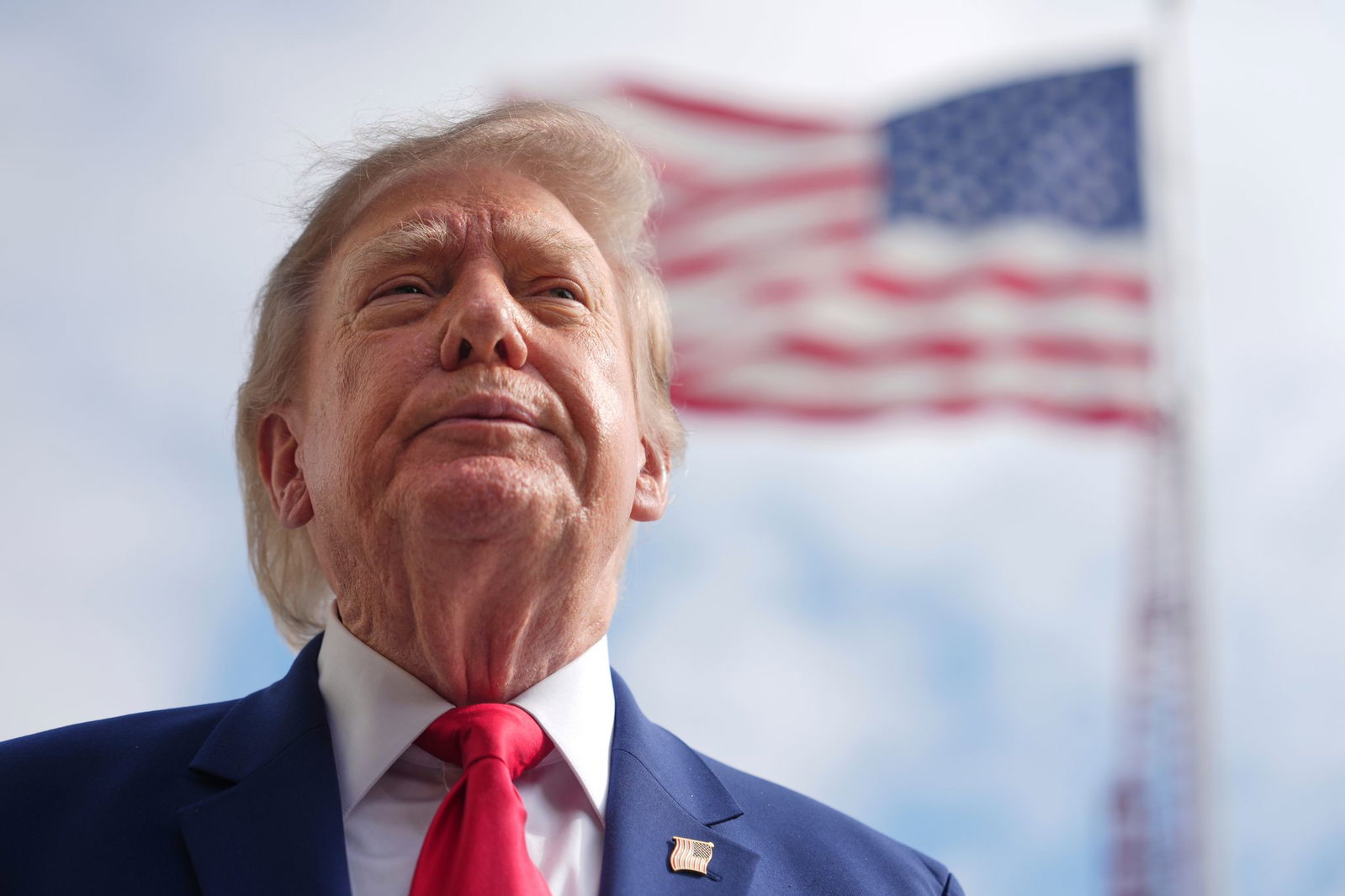 US-Präsident Trump hat neue Zölle gegen Russland vorerst auf Eis gelegt.