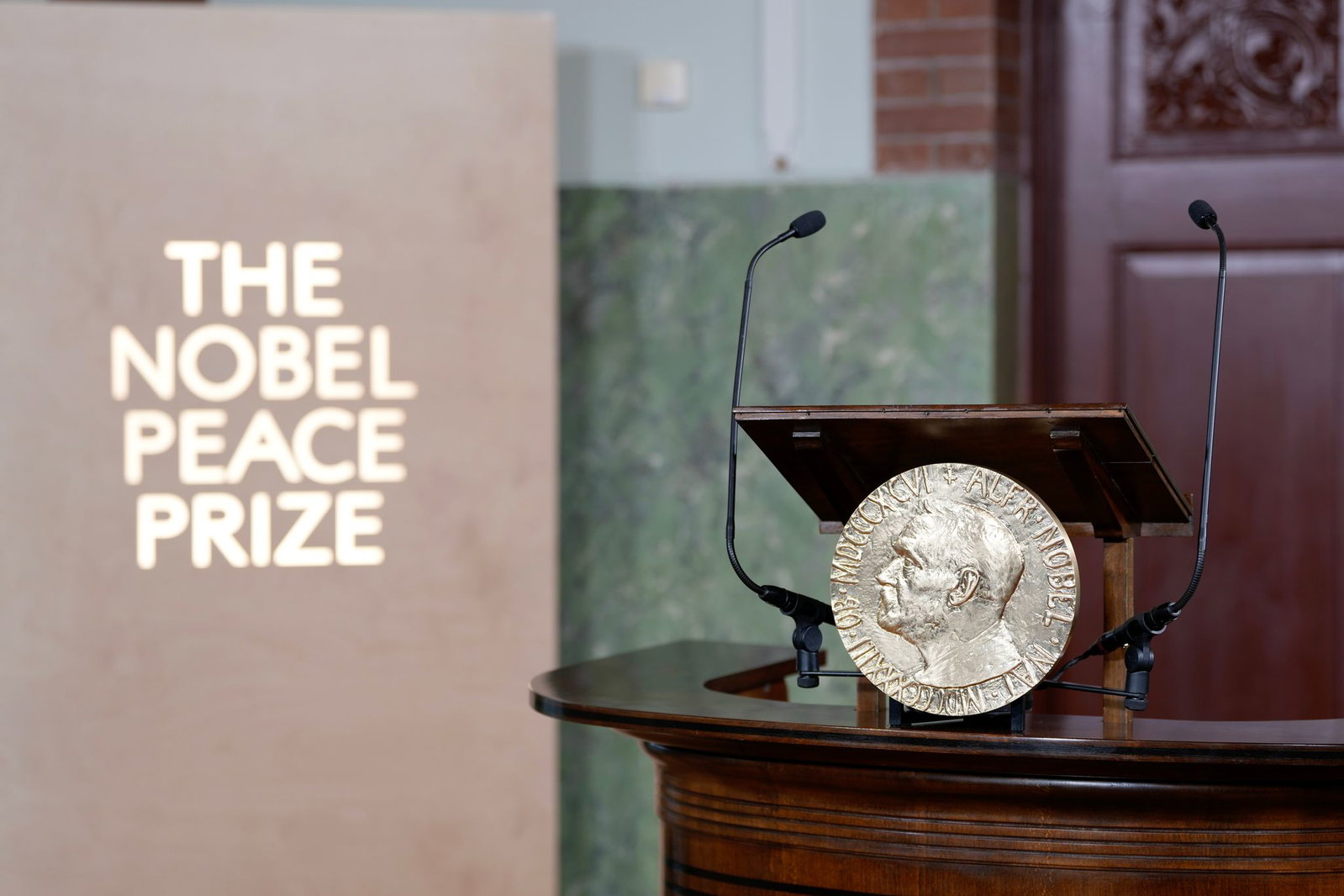 Der Friedensnobelpreis wird jedes Jahr in Oslo vom norwegischen Nobelkomitee verkündet. (Symbolbild)