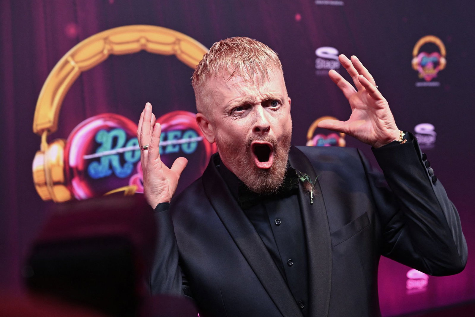 Fernsehmoderator, Musicaldarsteller, Musiker und Entertainer: Ross Antony.