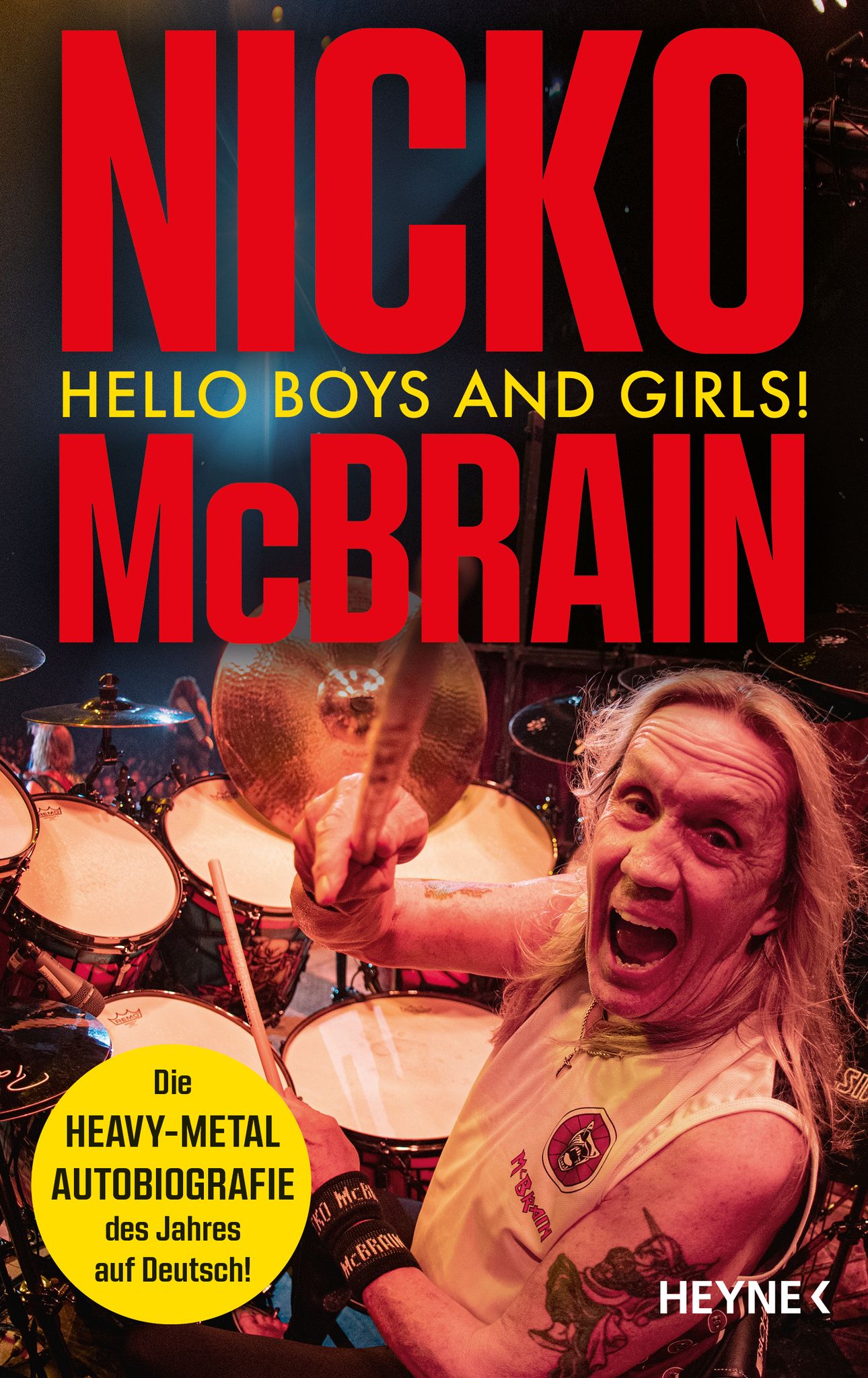 Mit seiner Autobiografie tourt Nicko McBrain auch durch Deutschland.