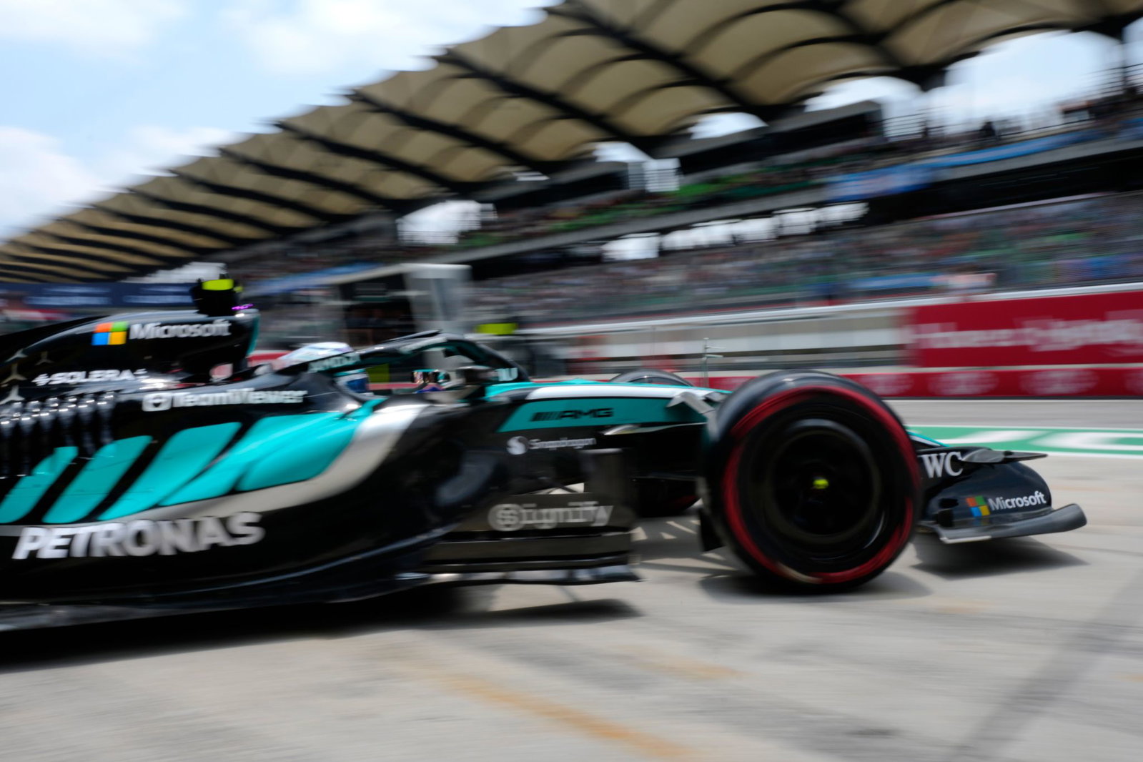 Antonelli fährt die Bestzeit vorm Qualifying. 