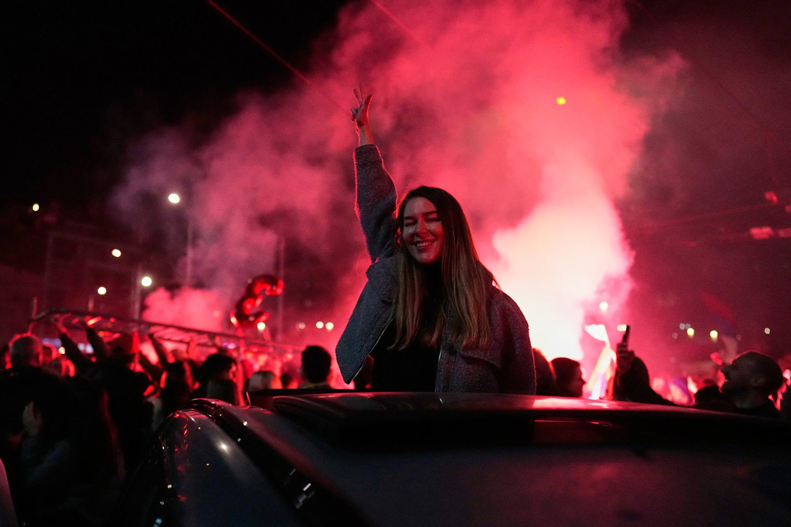 Die Freude vieler Serben über den Machtwechsel in Belgrad ist riesengroß. 