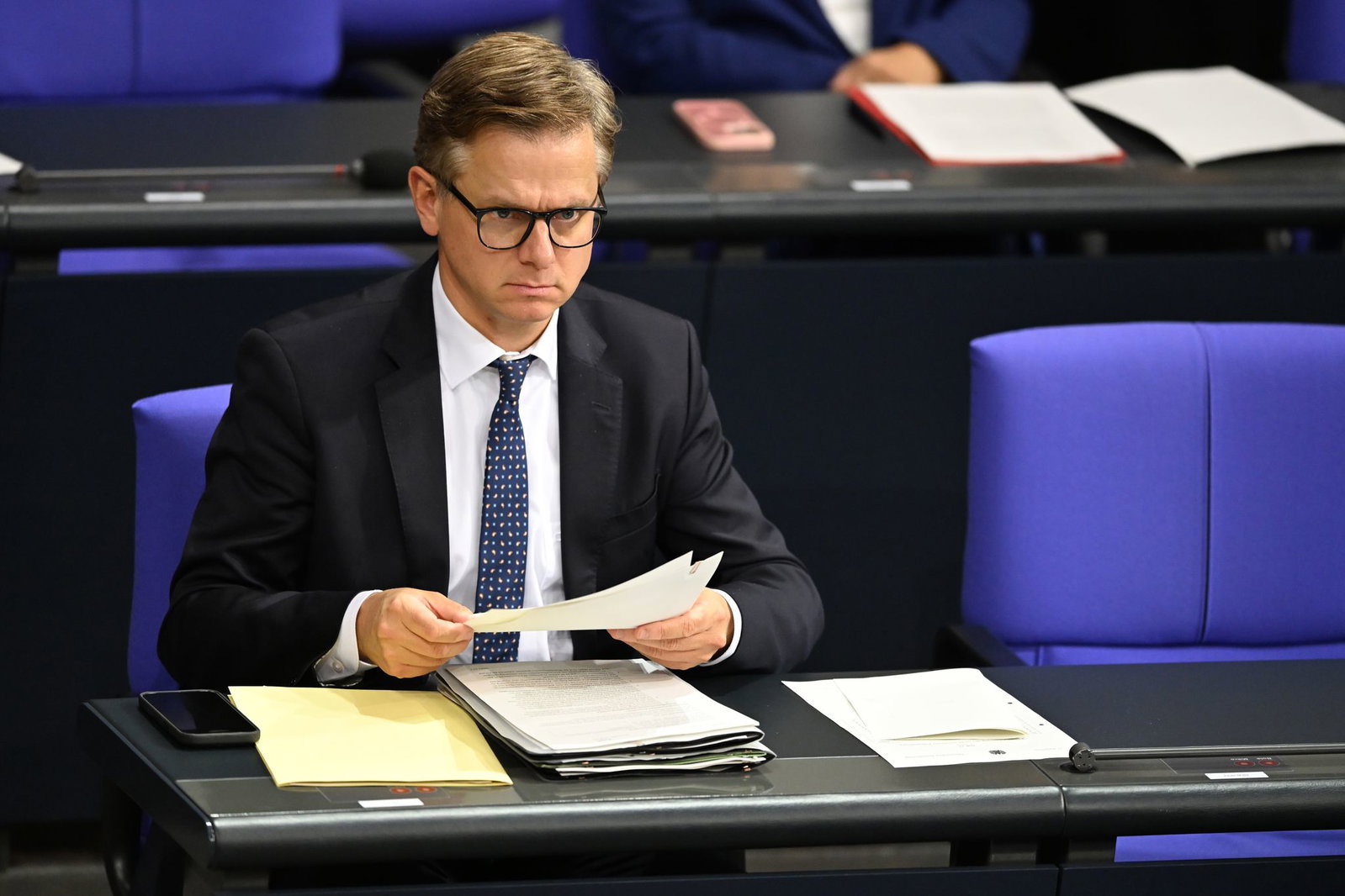 Minister Linnemann pocht auf eine Gegenfinanzierung zusätzlicher Ausgaben. (Archivbild) 
